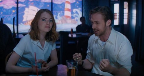 la-la-land-emma-stone-and-ryan-gosling-december-2016-movie.jpg